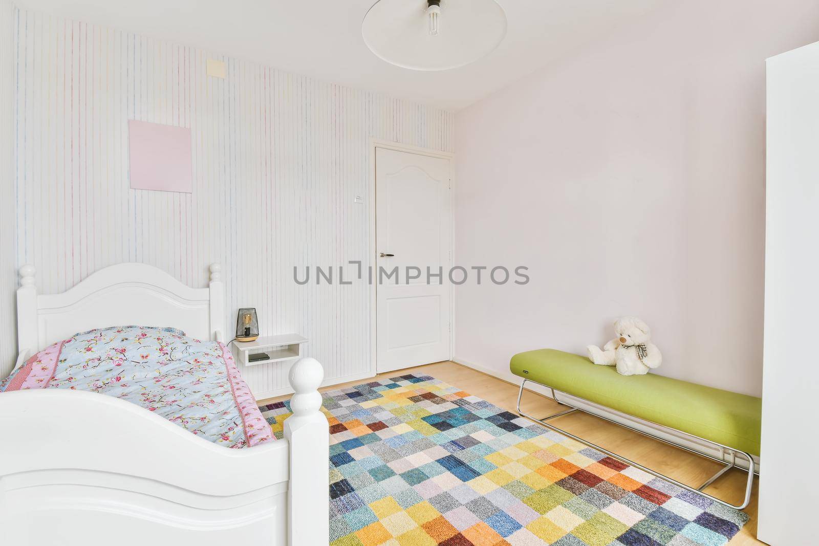 Children's room with a play of contrasting colors