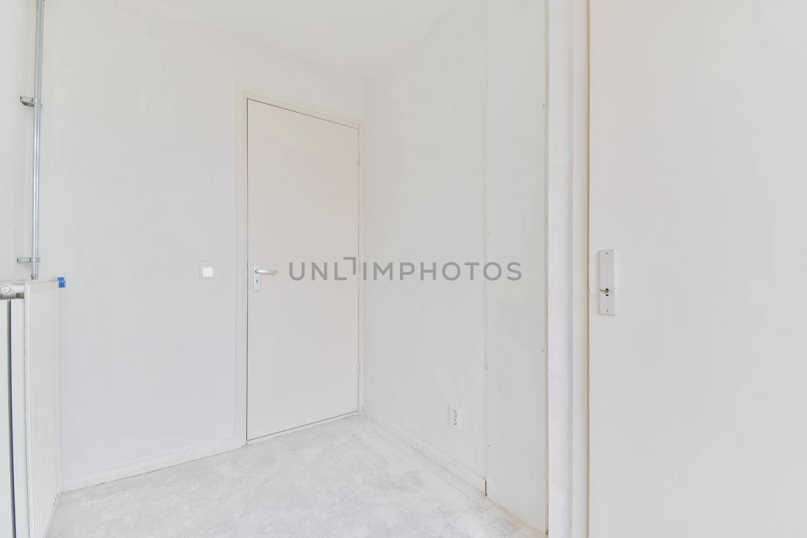 Interior design of empty bright room in elegant apartment