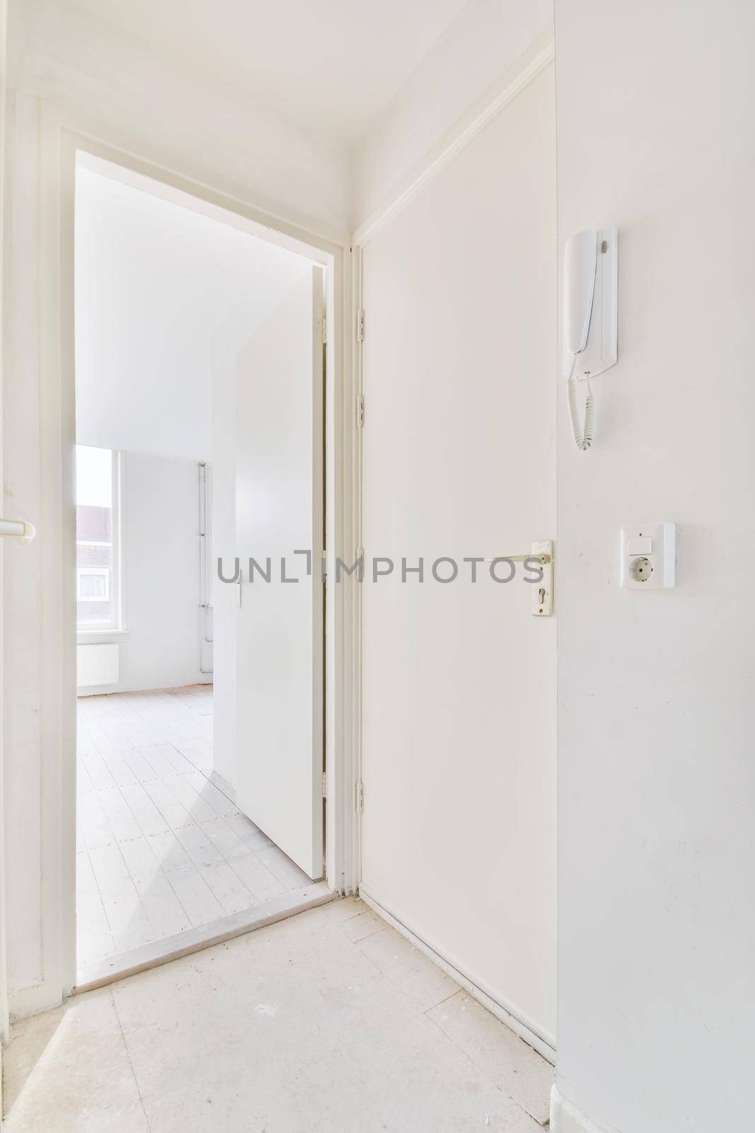 Small bright attractive corridor in elegant apartment