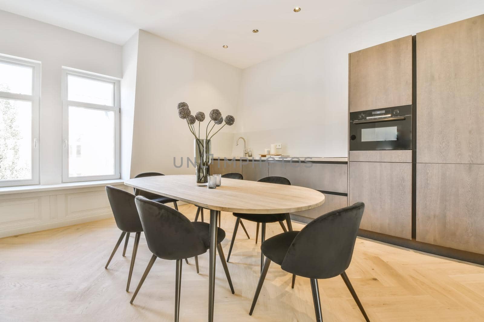 Luxury and beautiful dining room interior design