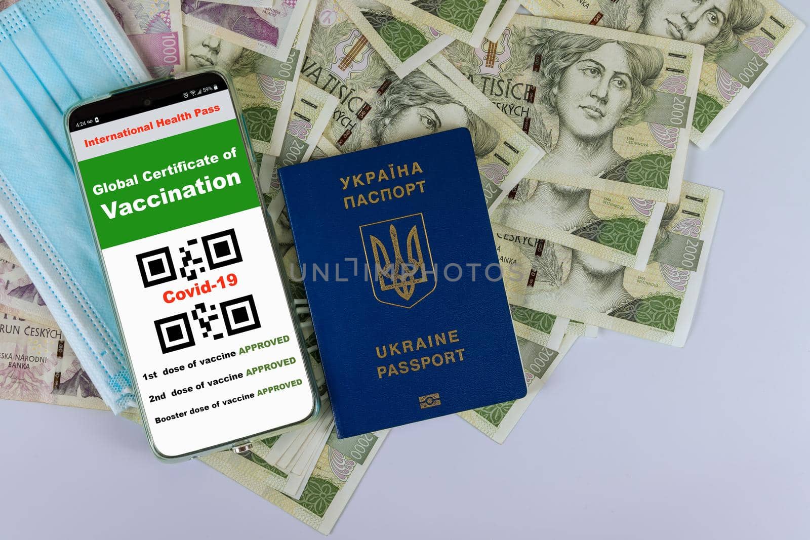 Travel to the Czech with a smartphone digital Covid-19 health passport and Ukraine passport, ceska koruna by ungvar