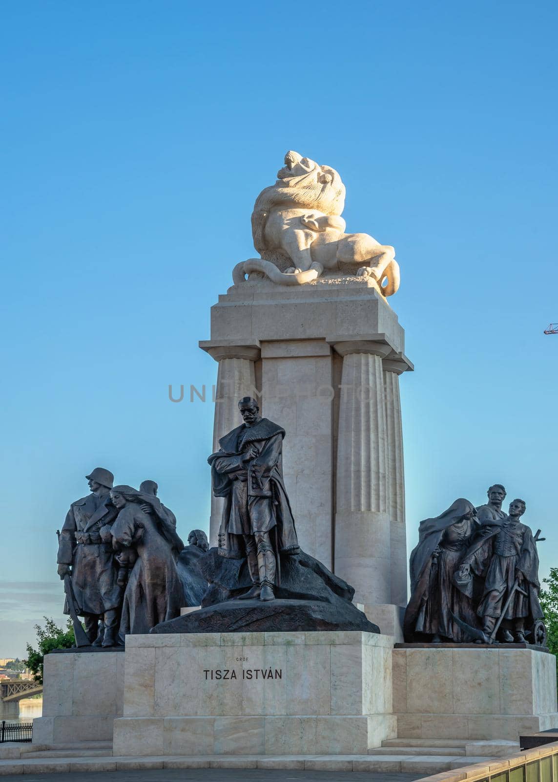 Monument to Istvan Tisza in Budapest, Hungary by Multipedia