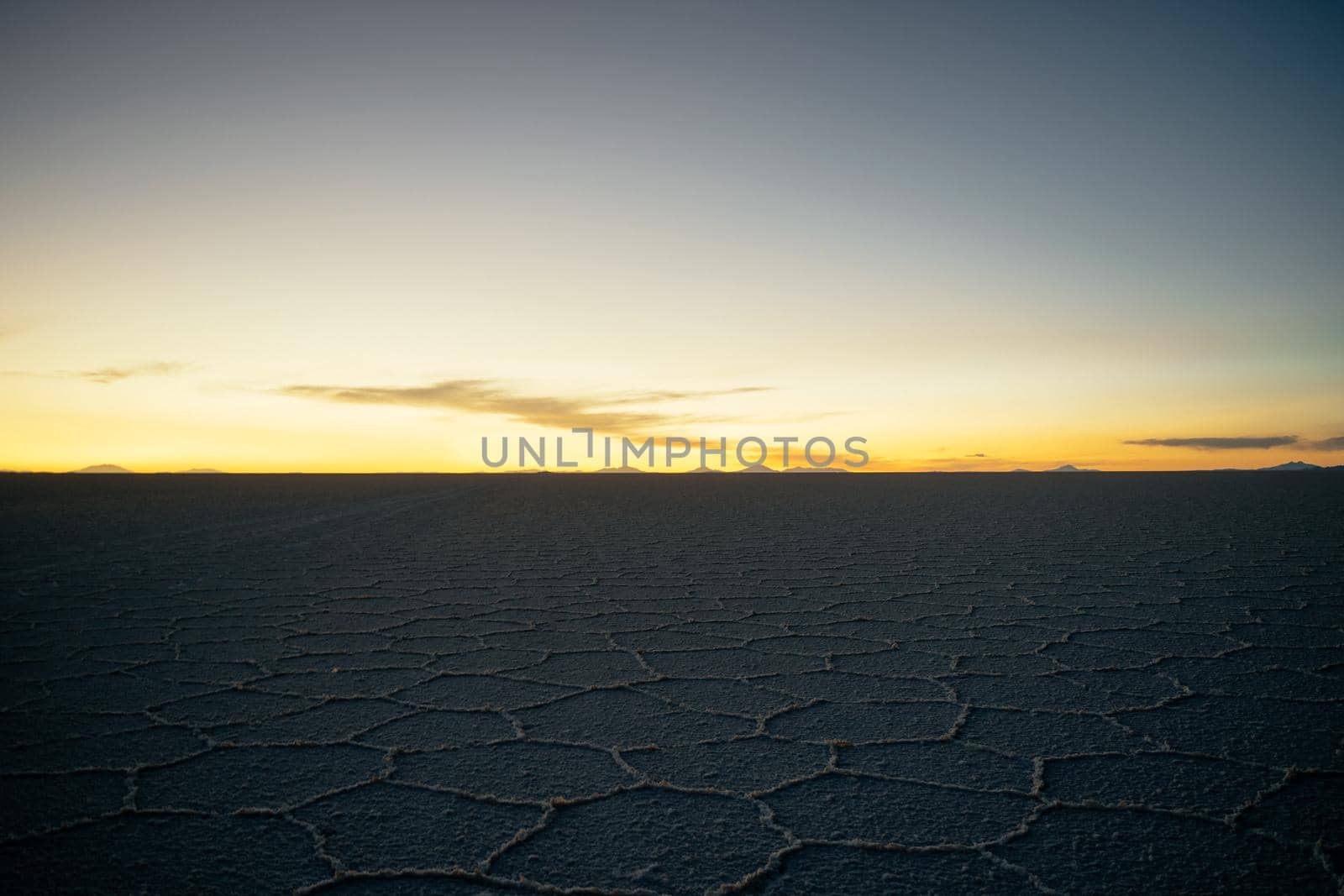 Salar de Uyuni, salt lake, is largest salt flat in the world, altiplano, Bolivia, South America, sunset