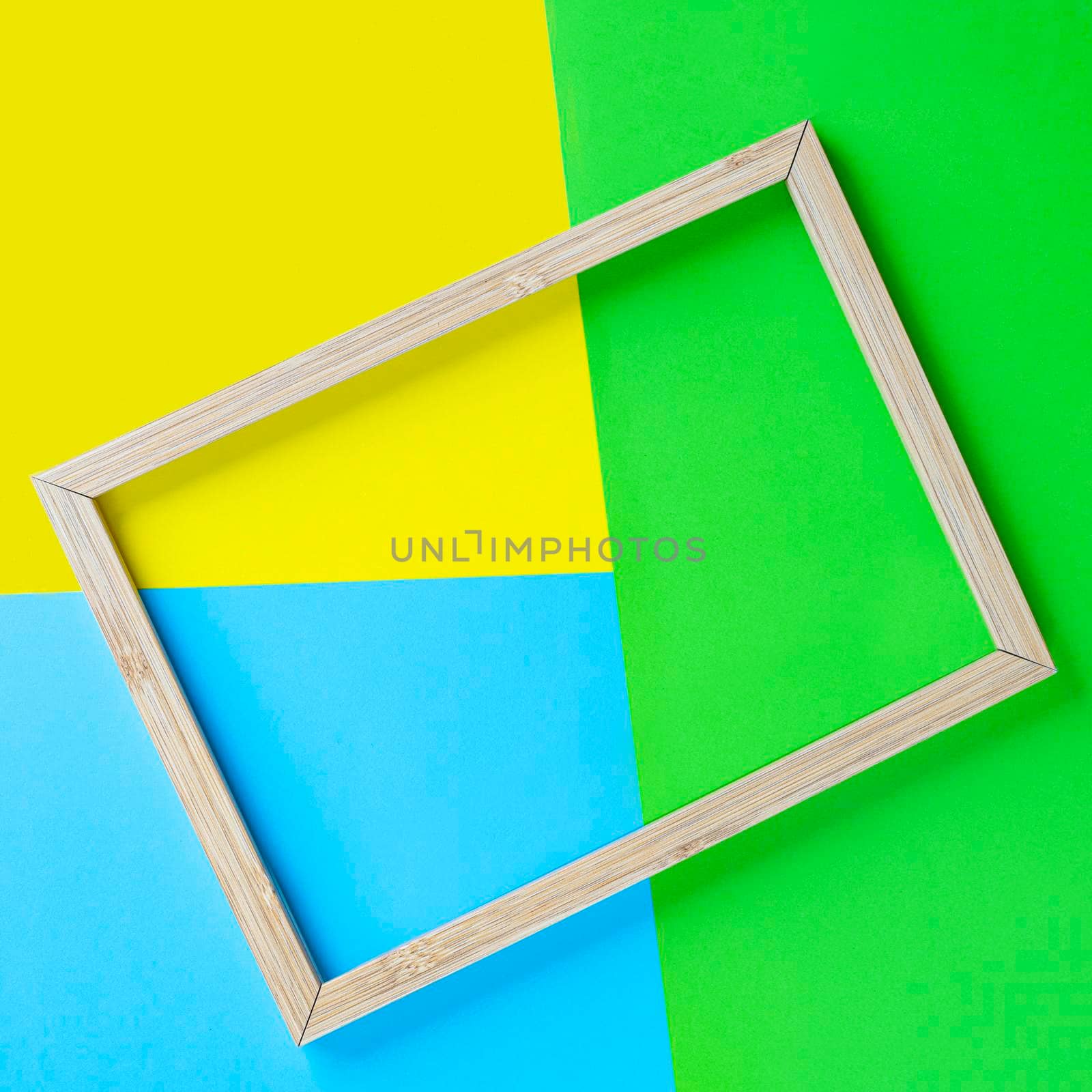 Colored shapes and frame by sergiodv