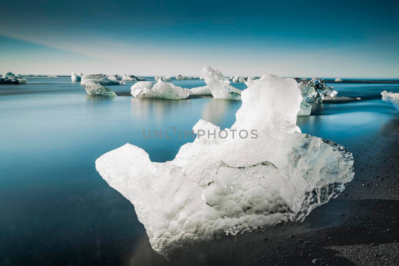Jokulsarlon Glaciar Lagoon by Iko