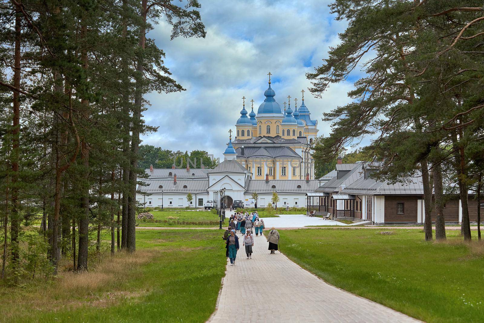 A group of religious pilgrims visited the Konevets Monastery in Russia by vizland