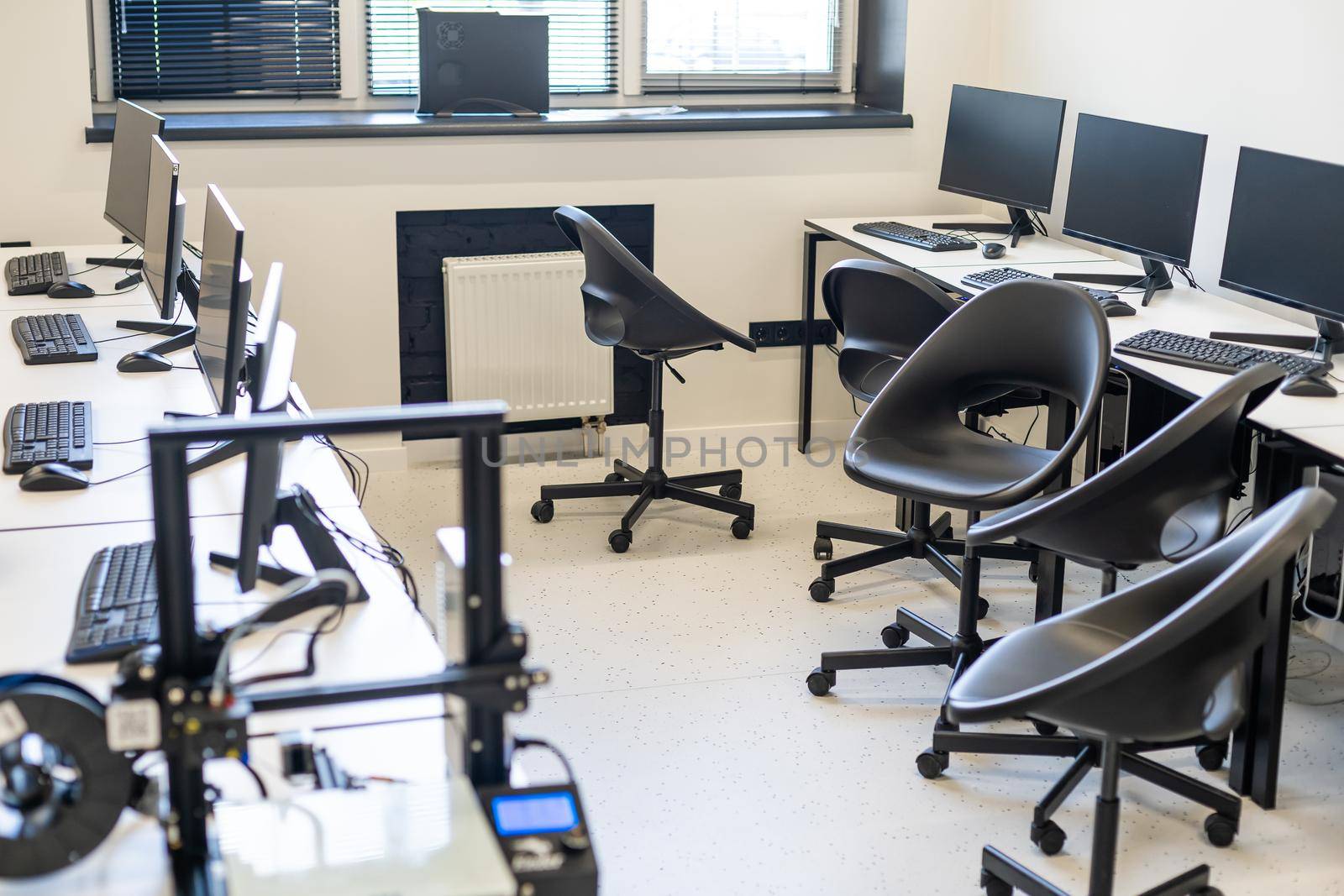 empty call center, Laptop on desk at office