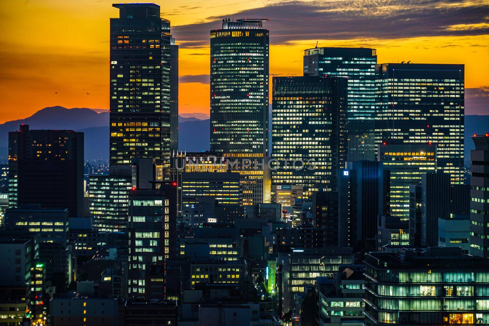 Sunset view from the observation deck of Nagoya TV Tower. Shooting Location: Aichi Prefecture, Nagoya City