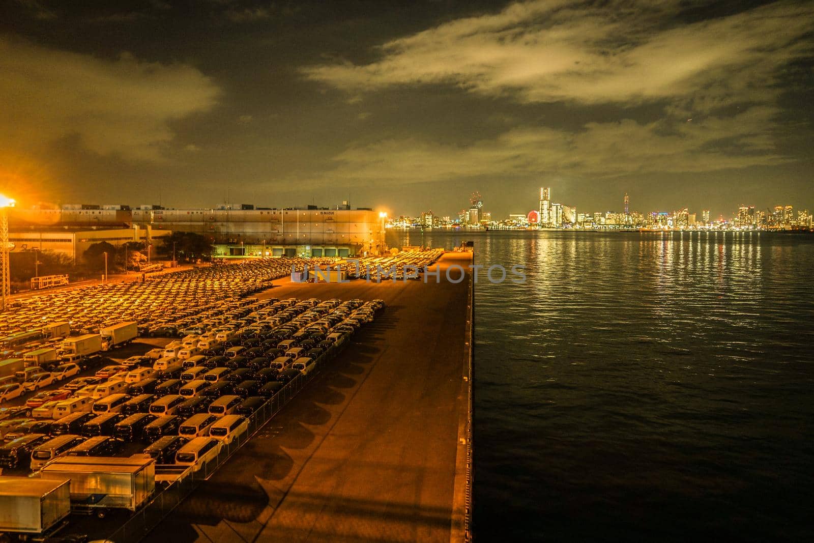 Night view of the big black head car group and Yokohama. Shooting Location: Yokohama-city kanagawa prefecture