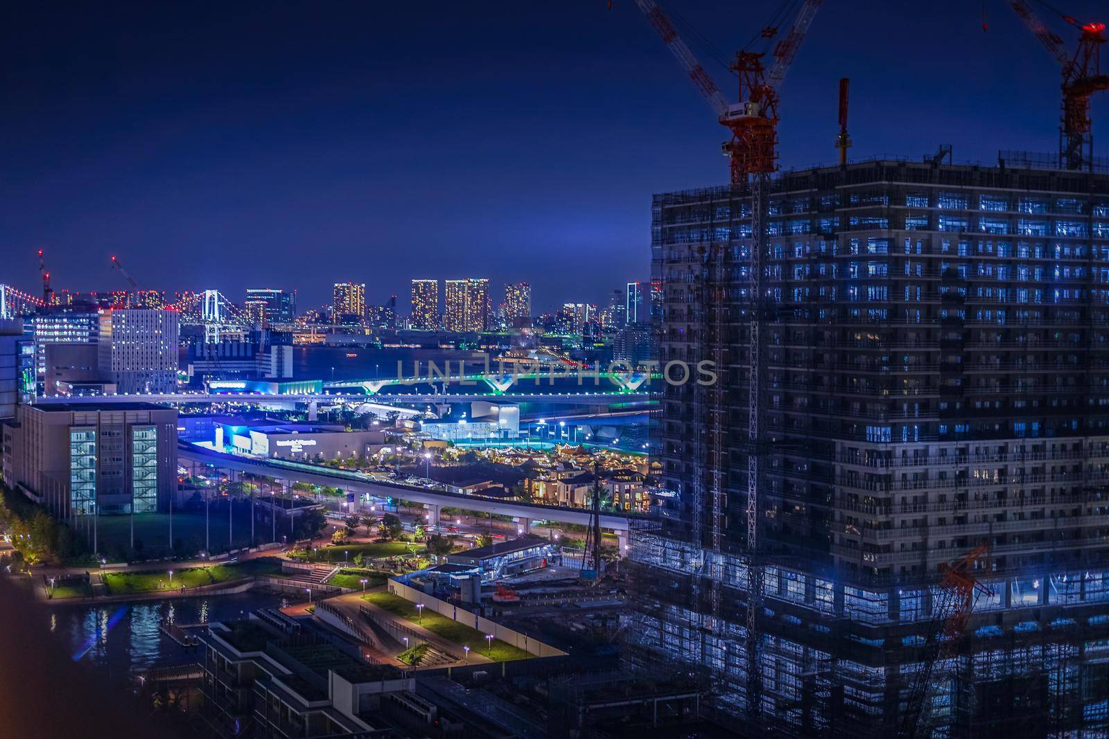 Mansion and night view (Toyosu) under construction. Shooting Location: Tokyo metropolitan area
