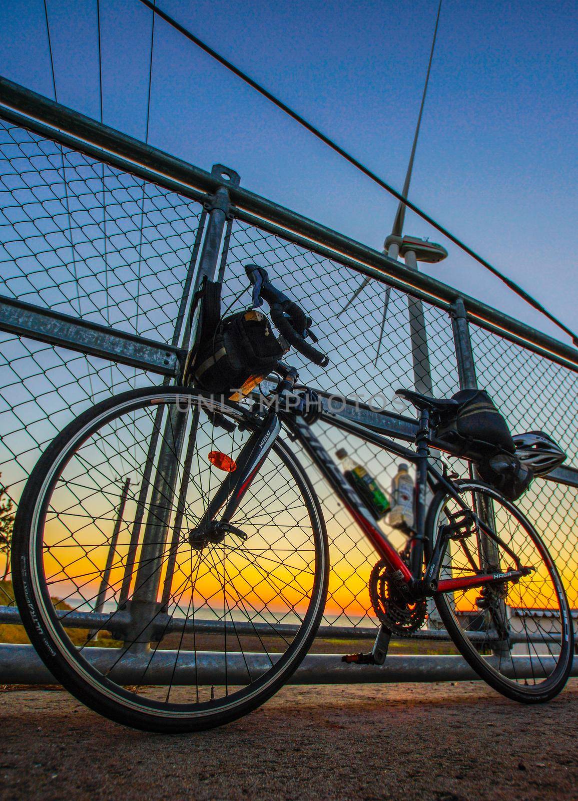 Bicycle and evening view and evening scenery. Shooting Location: Niigata Prefecture
