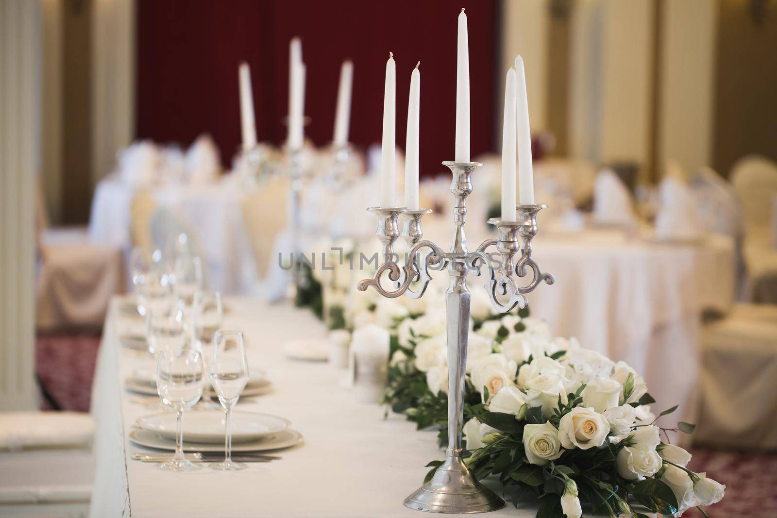 Flower and candle decoration for a wedding