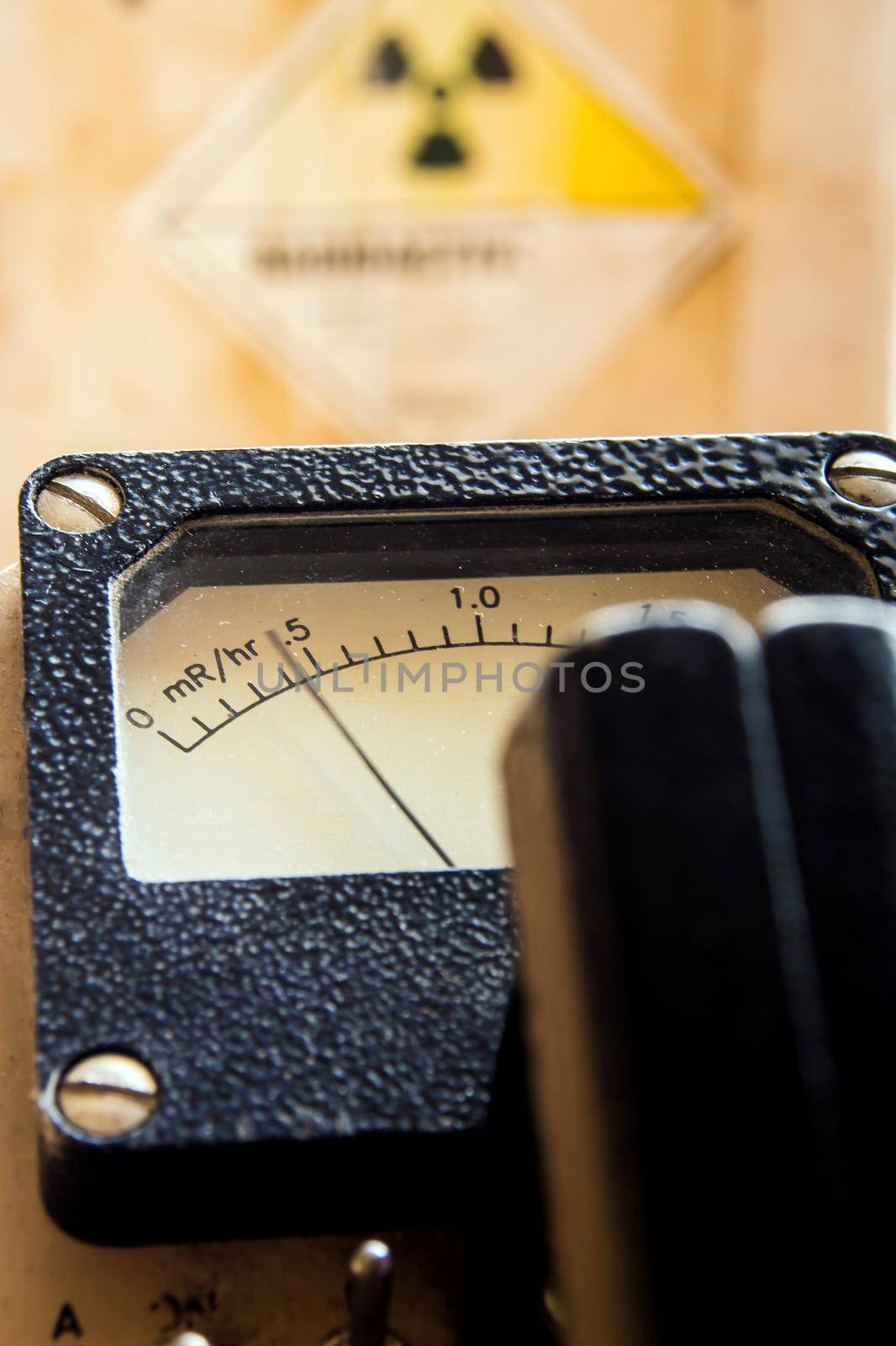 Radiation measurement with radiation survey meter