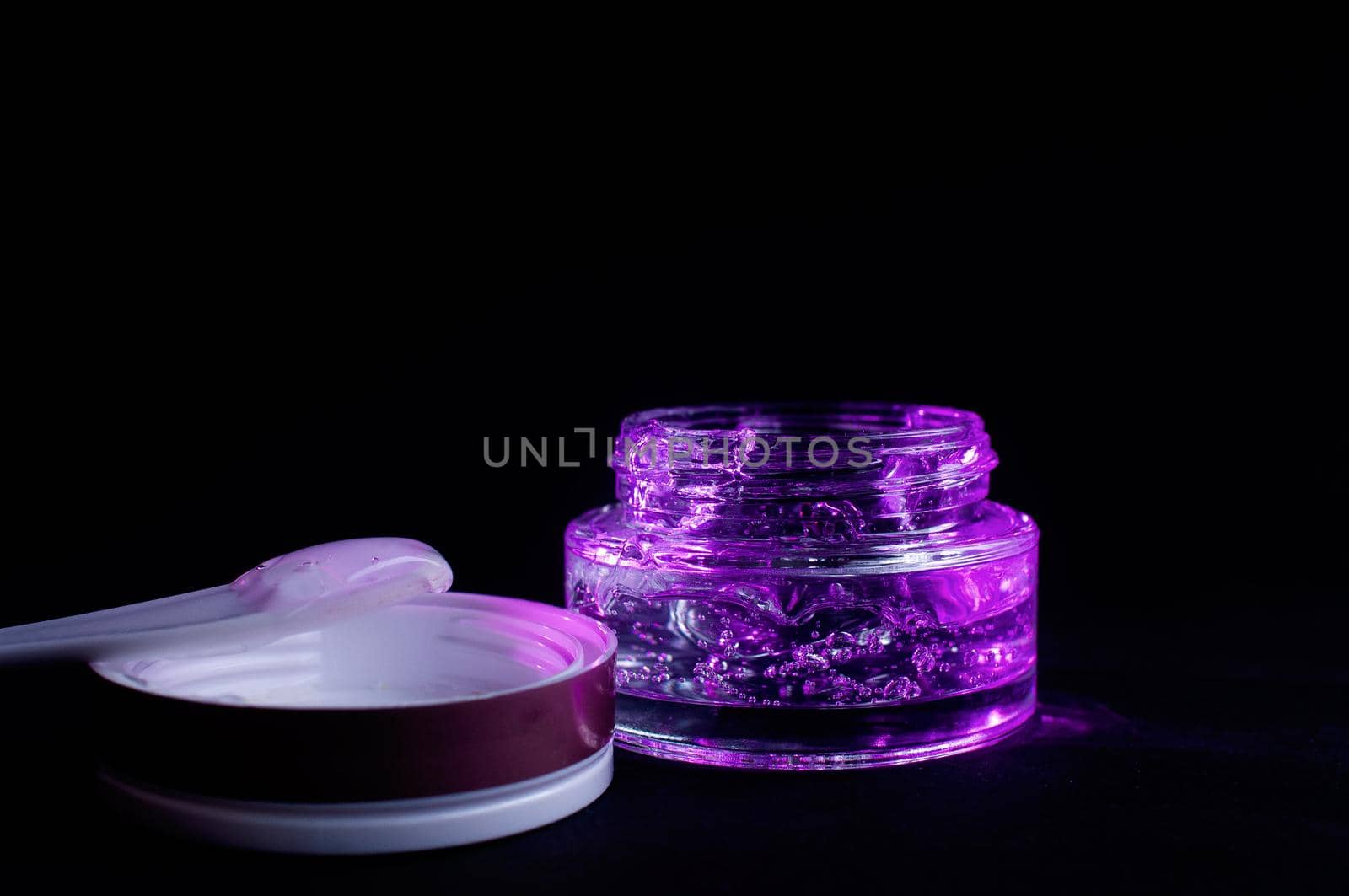 transparent jar with purple color moisturizing gel light  by ozornina