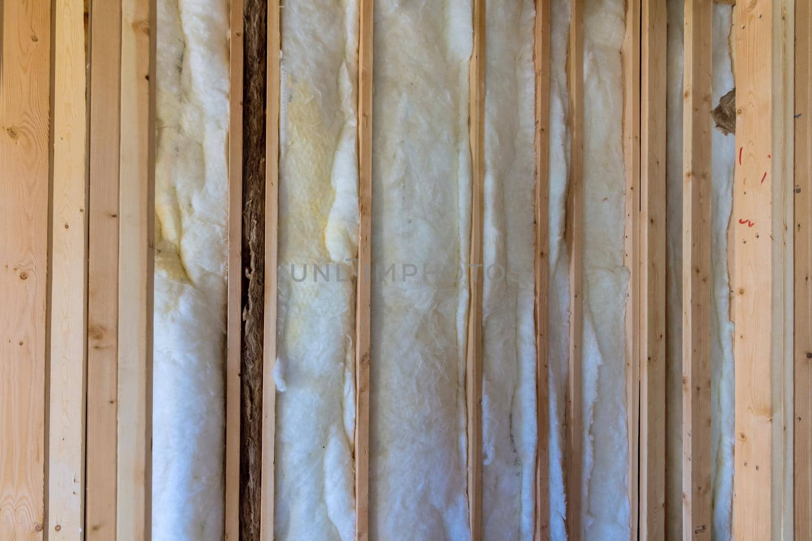 House thermal insulation with mineral wool for wall covering