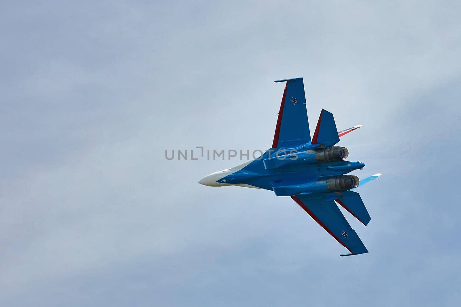 Performance of the aerobatic team Russian Knights, Russian Air Force. On planes Sukhoi Su-30SM, NATO code name: Flanker-C. International Military-Technical Forum Army-2020 . 09.25.2020, Moscow, Russia