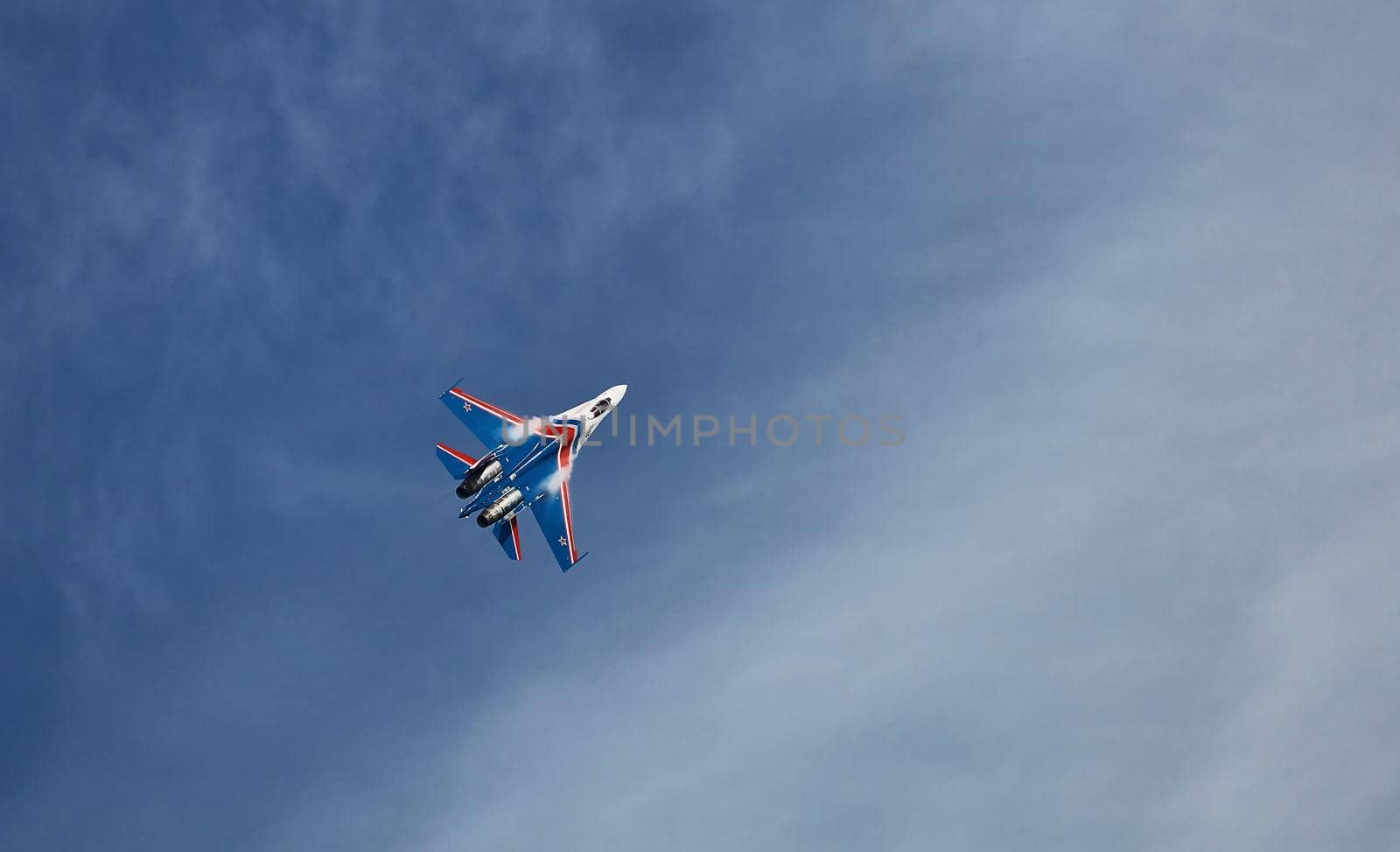 Performance of the aerobatic team Russian Knights, Russian Air Force. On planes Sukhoi Su-30SM, NATO code name: Flanker-C. International Military-Technical Forum Army-2020 . 09.25.2020, Moscow, Russia