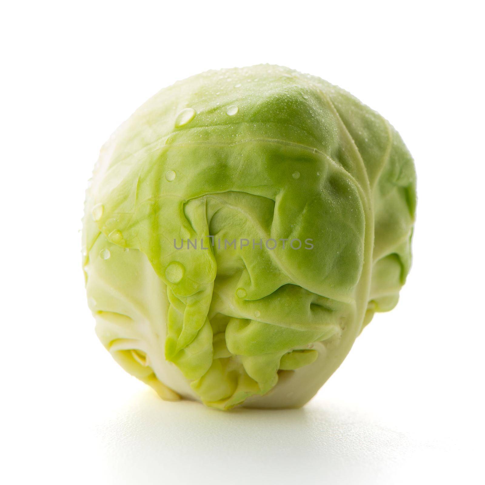 Fresh brussels sprouts by homydesign