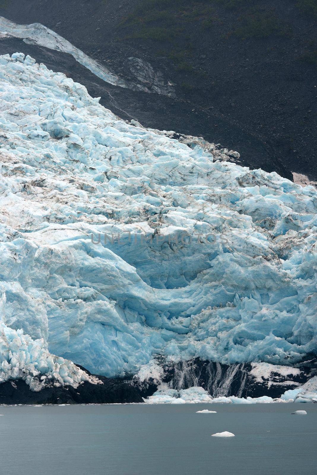 glacier from mountain in alaska