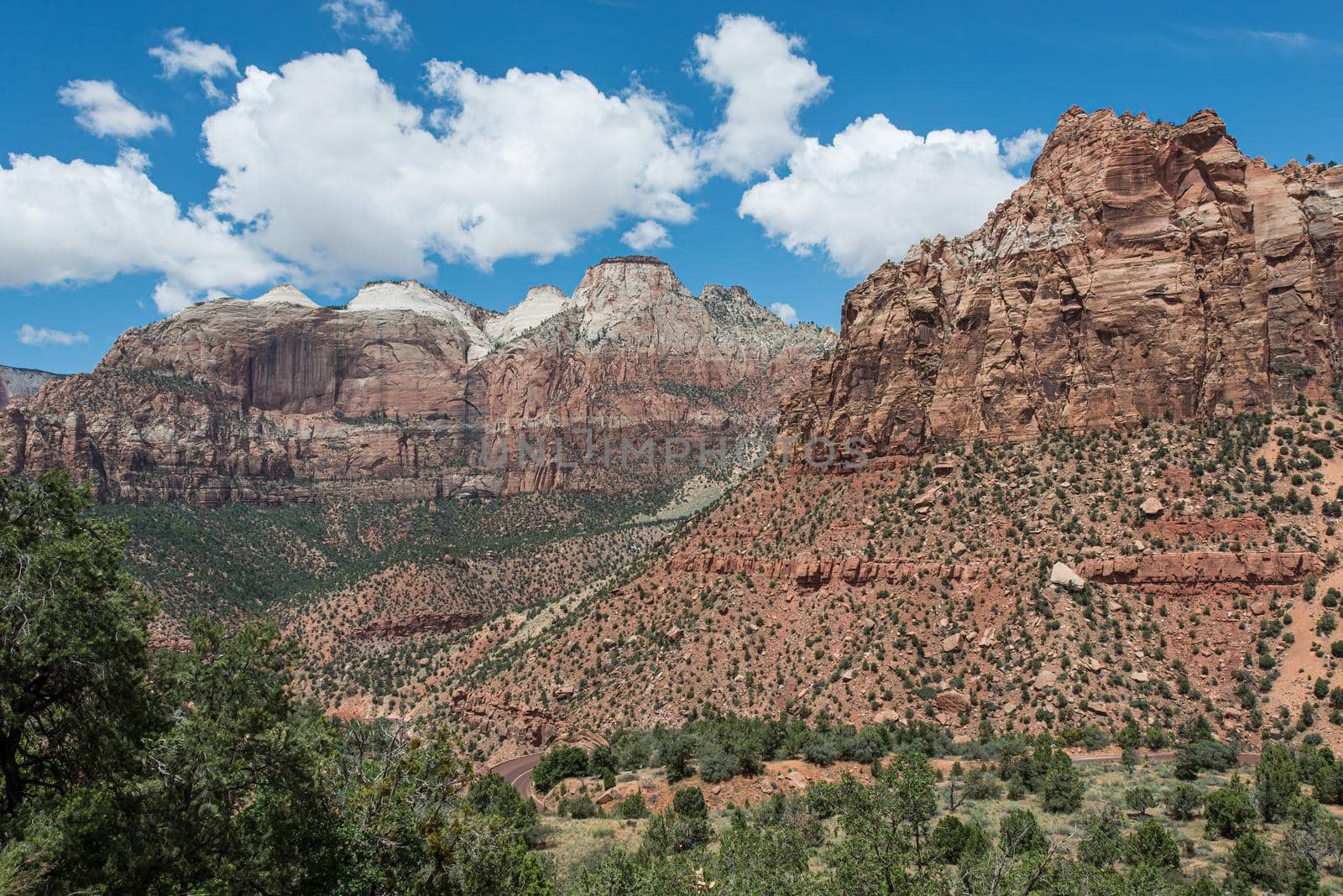 Great Zion Expanse by lisaldw