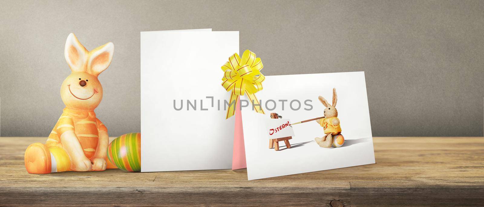 Easter composition with eggs. Festive decoration. Happy Easter.