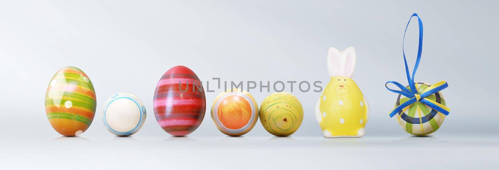 Easter composition with eggs. Festive decoration. Happy Easter.