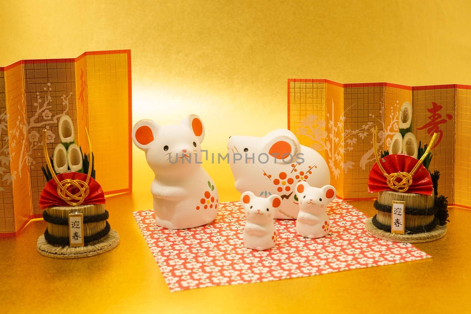 Money year calendar material (New Years card and New Year material). Shooting Location: Yokohama-city kanagawa prefecture