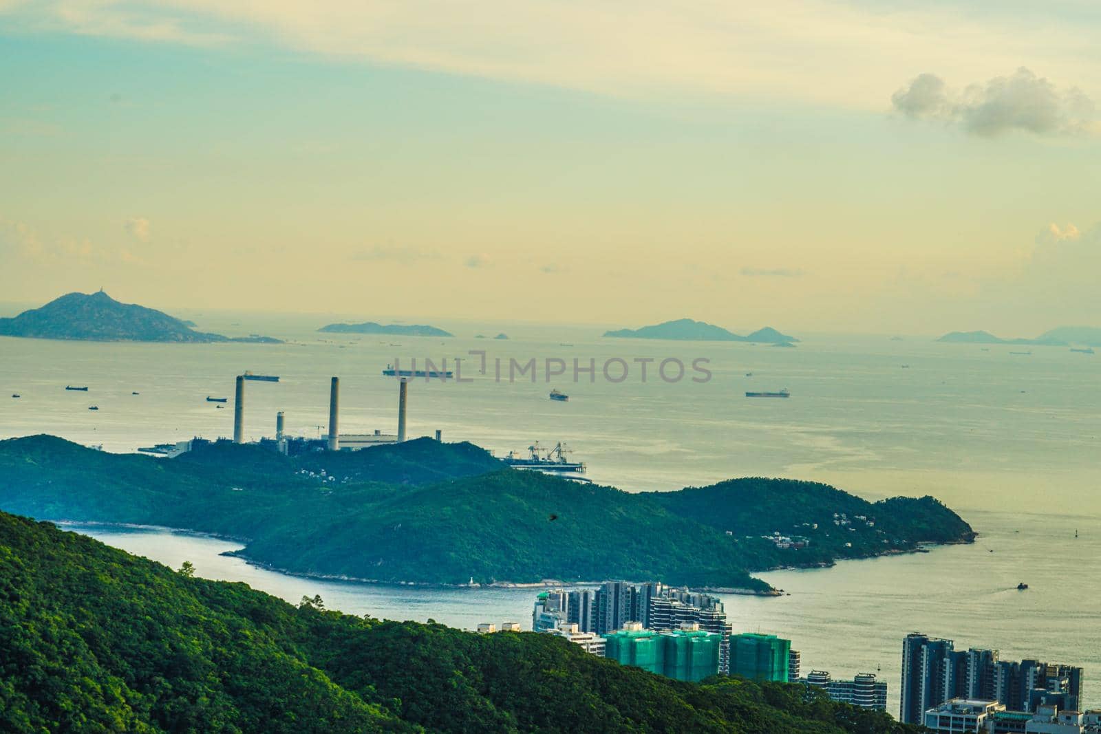 Hong Kong sunset view seen from Victoria peak. Shooting Location: Hong Kong Special Administrative Region