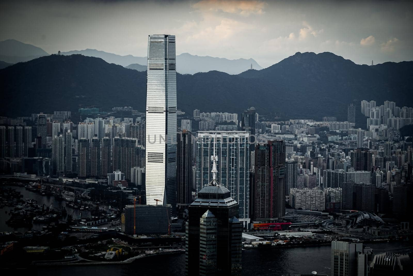 Hong Kongs high-rise building found from Victoria peak. Shooting Location: Hong Kong Special Administrative Region