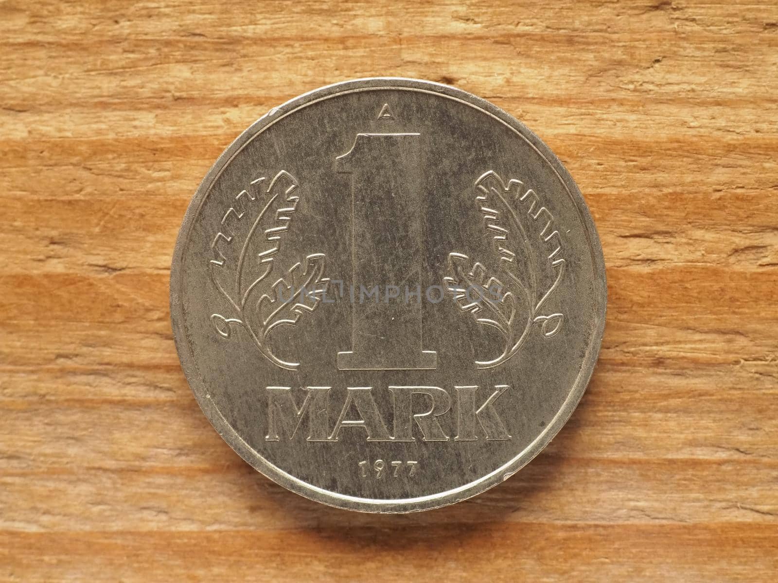currency of East Germany, 1 mark coin reverse by claudiodivizia