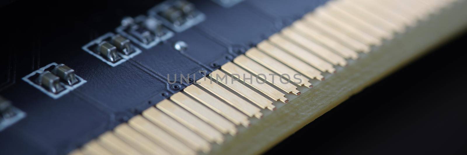 DDR memory located gold contact connectors to each other by kuprevich