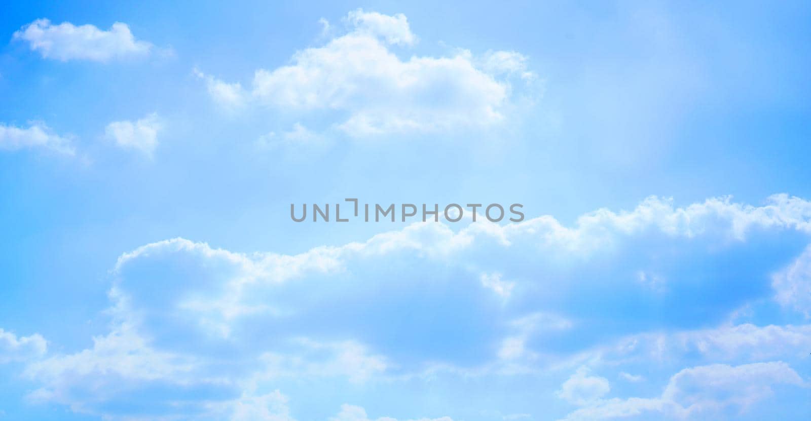 blue sky and clouds in daytime
