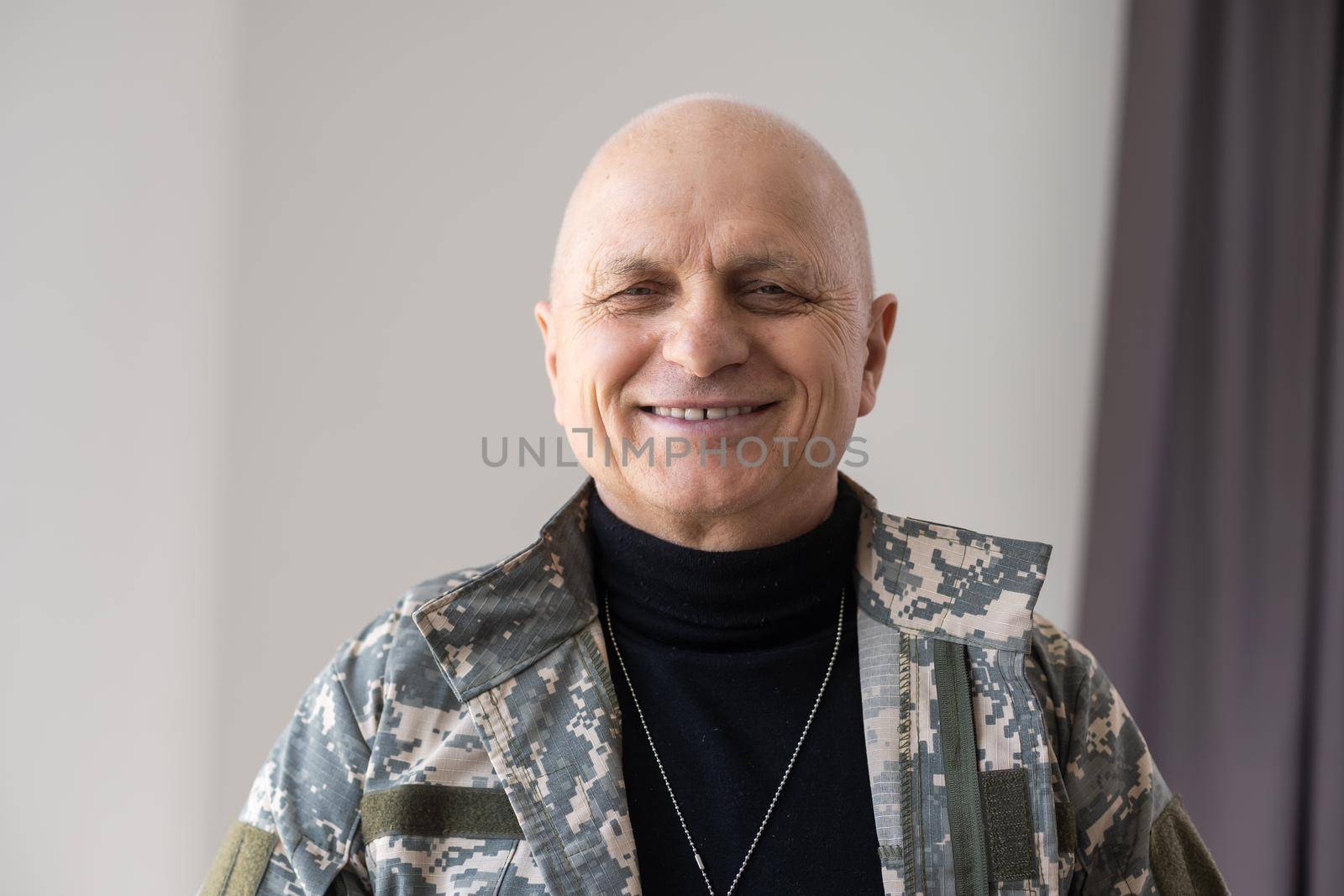 Veteran soldier in military uniform by Andelov13
