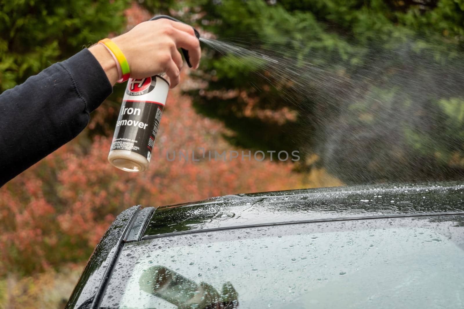 car wash cleaning and prepare for detailing