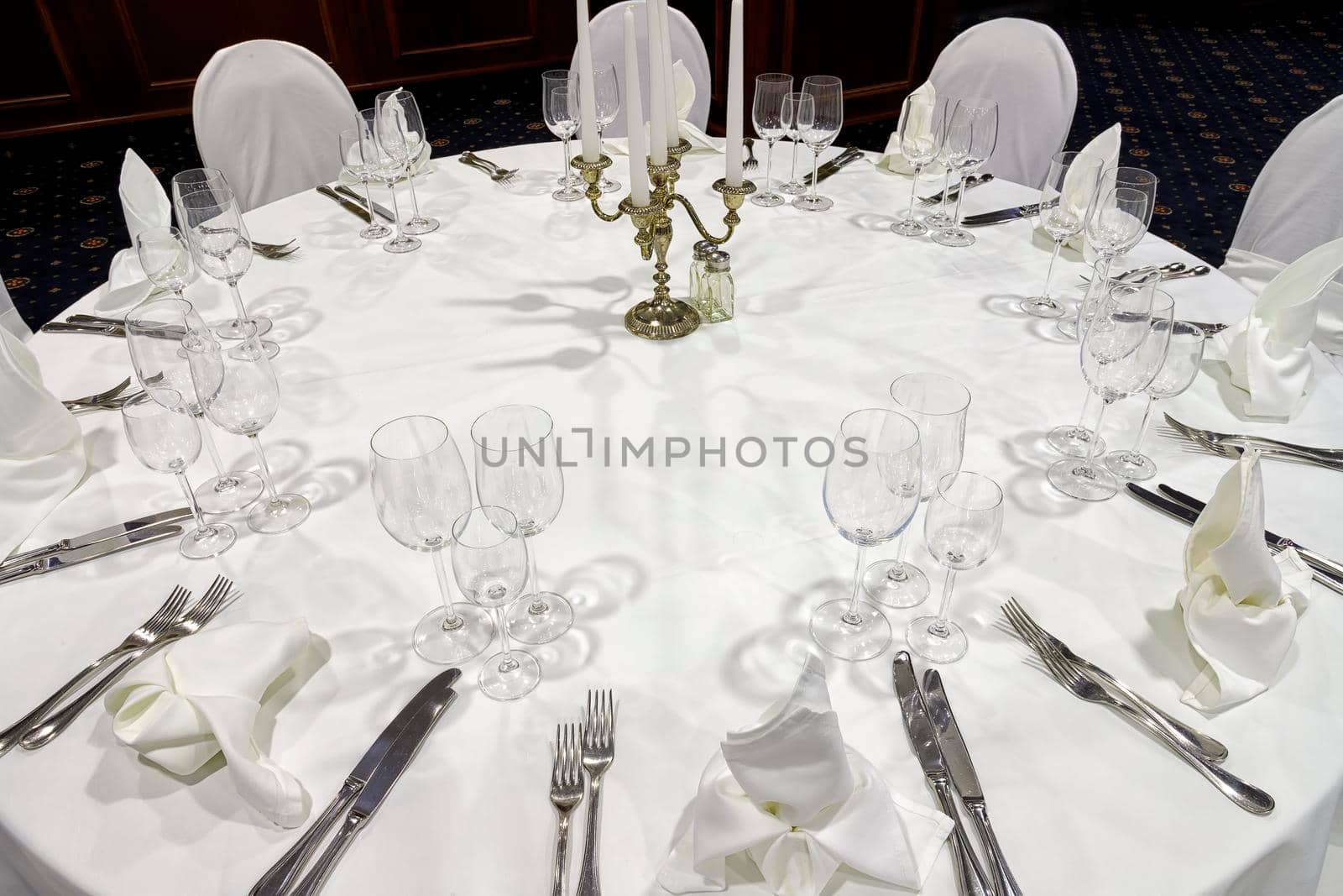 elegant table setting for a wedding, banquet, or a reception