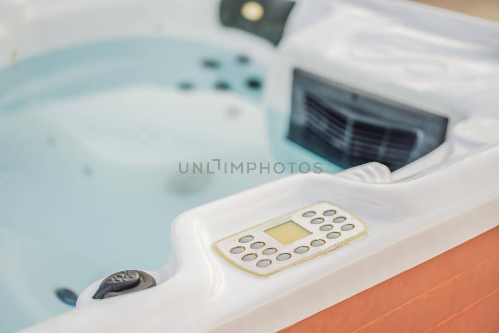 Hot tub hydromassage pool. Illuminated pool. Rest outside the city. Cottage with hydromassage pool by galitskaya