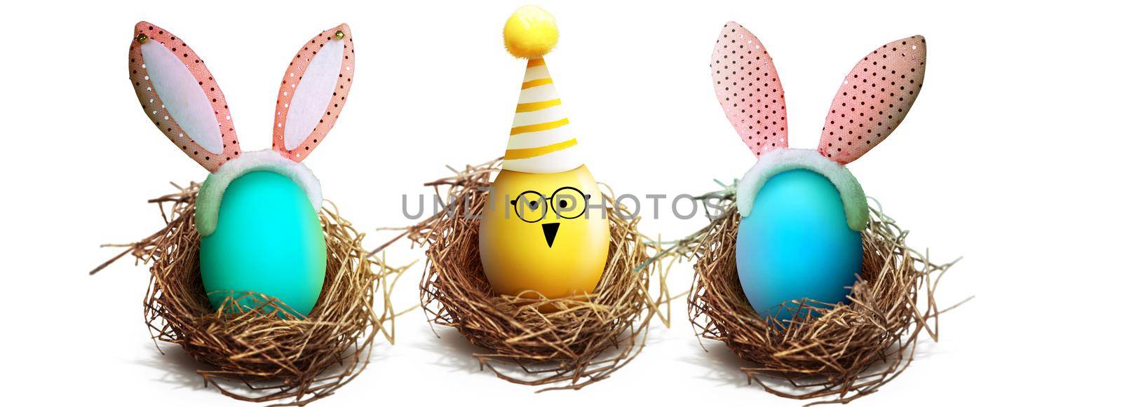 Easter composition with eggs. Festive decoration. Happy Easter.