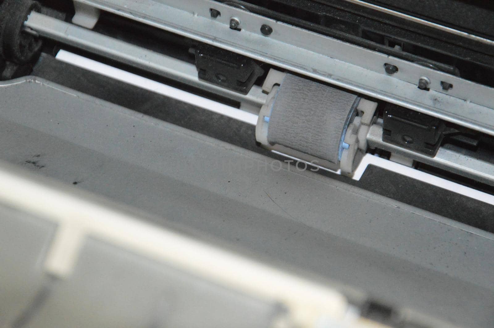 Charging the laser printer cartridge with toner powder by architectphd
