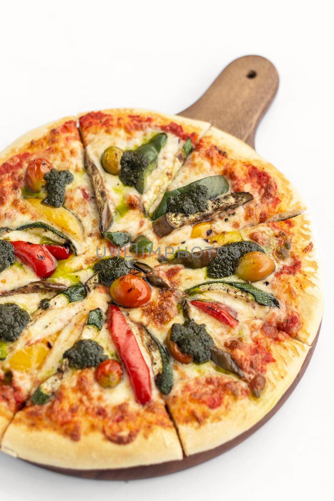 mixed organic vegetables vegetarian pizza on white background