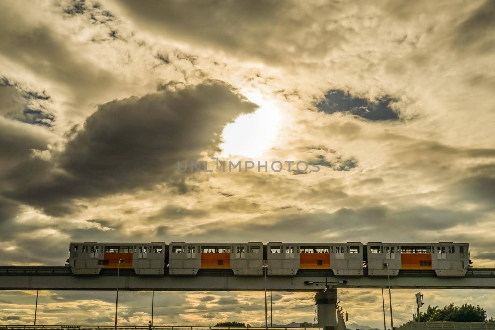 Sunset view and sunset with Tatehobabashi and Tama monorail. Shooting Location: Tachikawa City, Tokyo