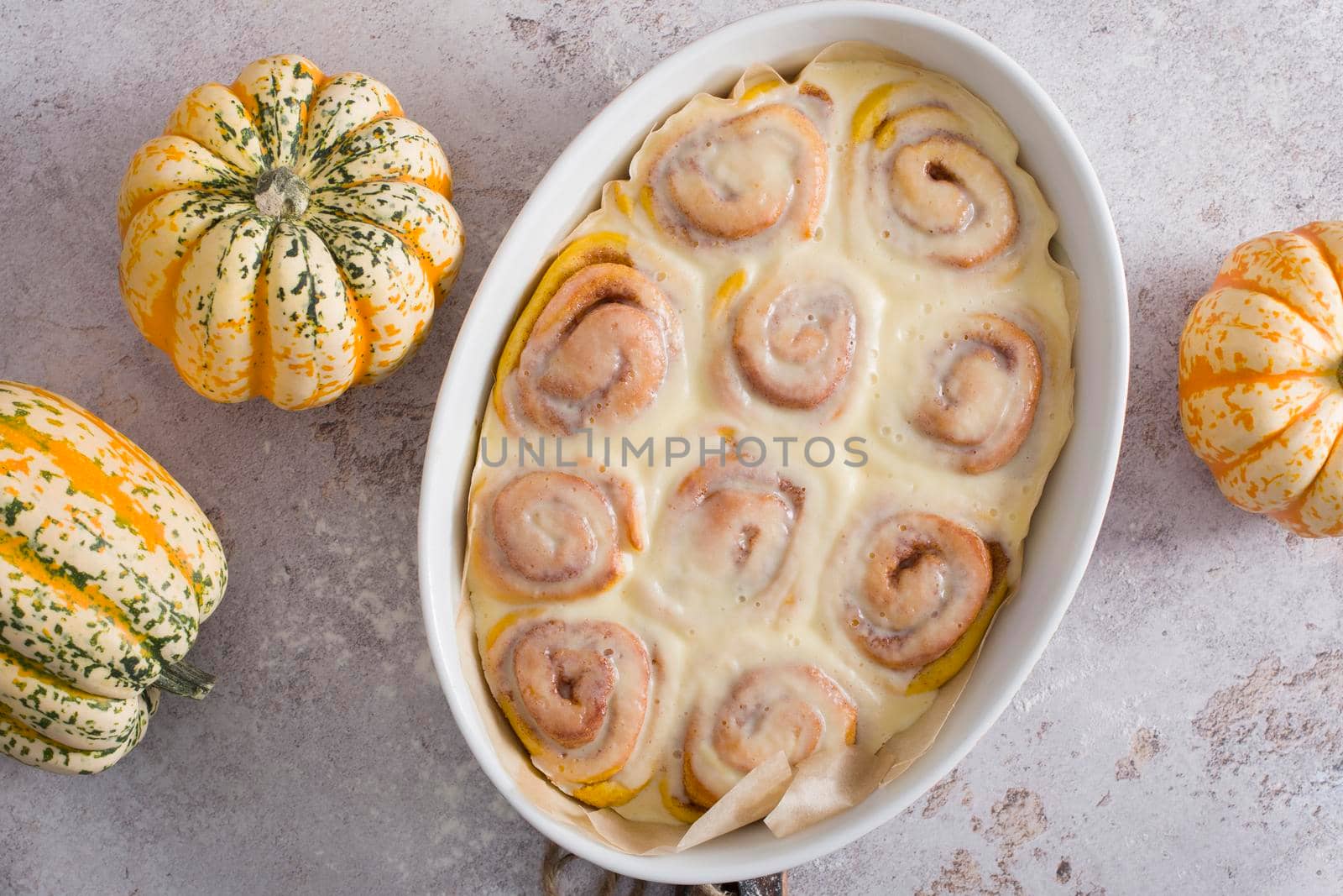 pumpkin cinnamon, step by step serving holiday dessert, beautifully set table with pastries, homemade sweet home, autumn menu. High quality photo