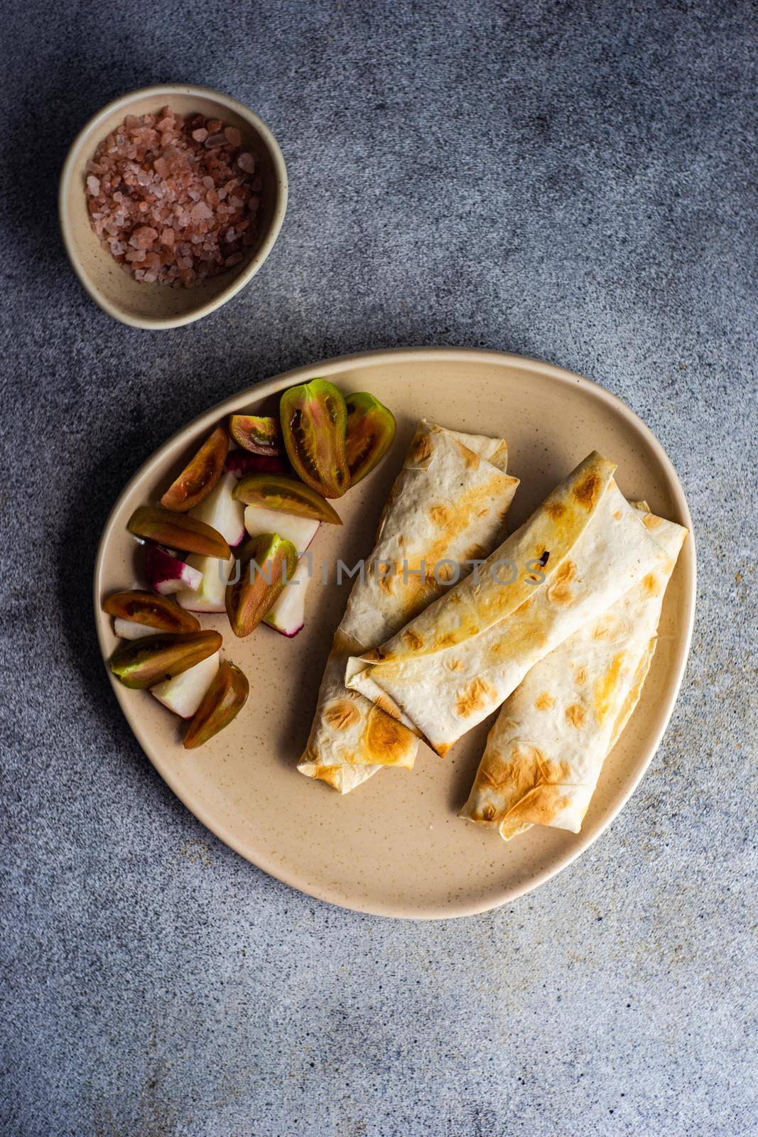 Healthy lunch with salad and pies by Elet