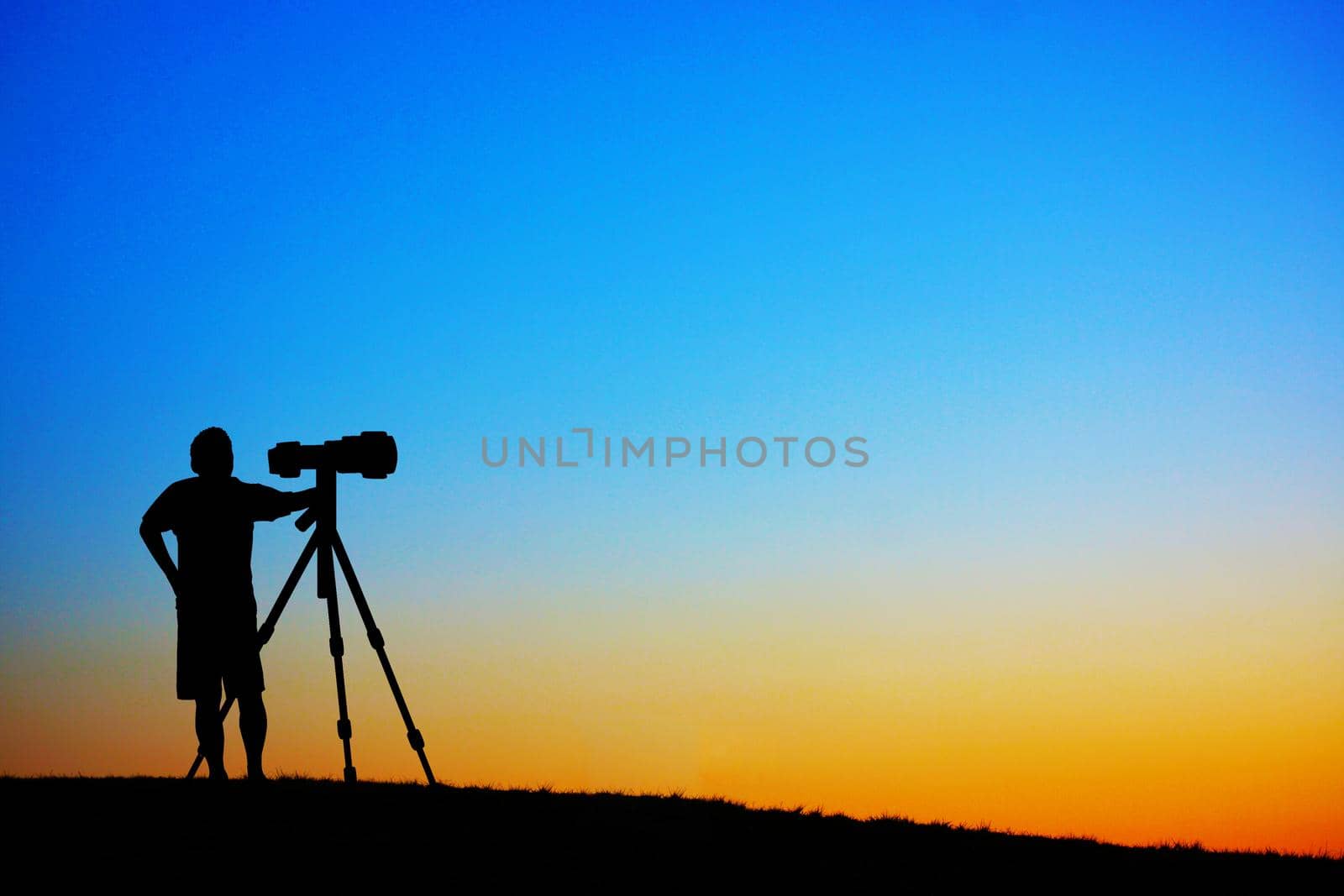 Male to take a picture on the hill at dusk. Shooting Location: Mitaka City, Tokyo
