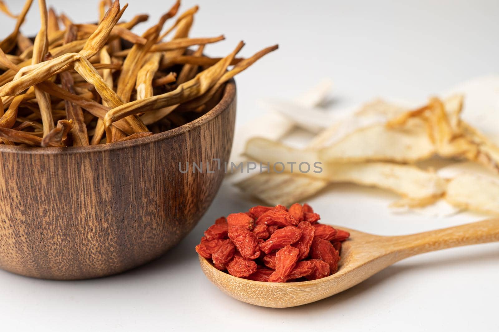 Chinese herb medicine with goji berries for good healthy. by pamai