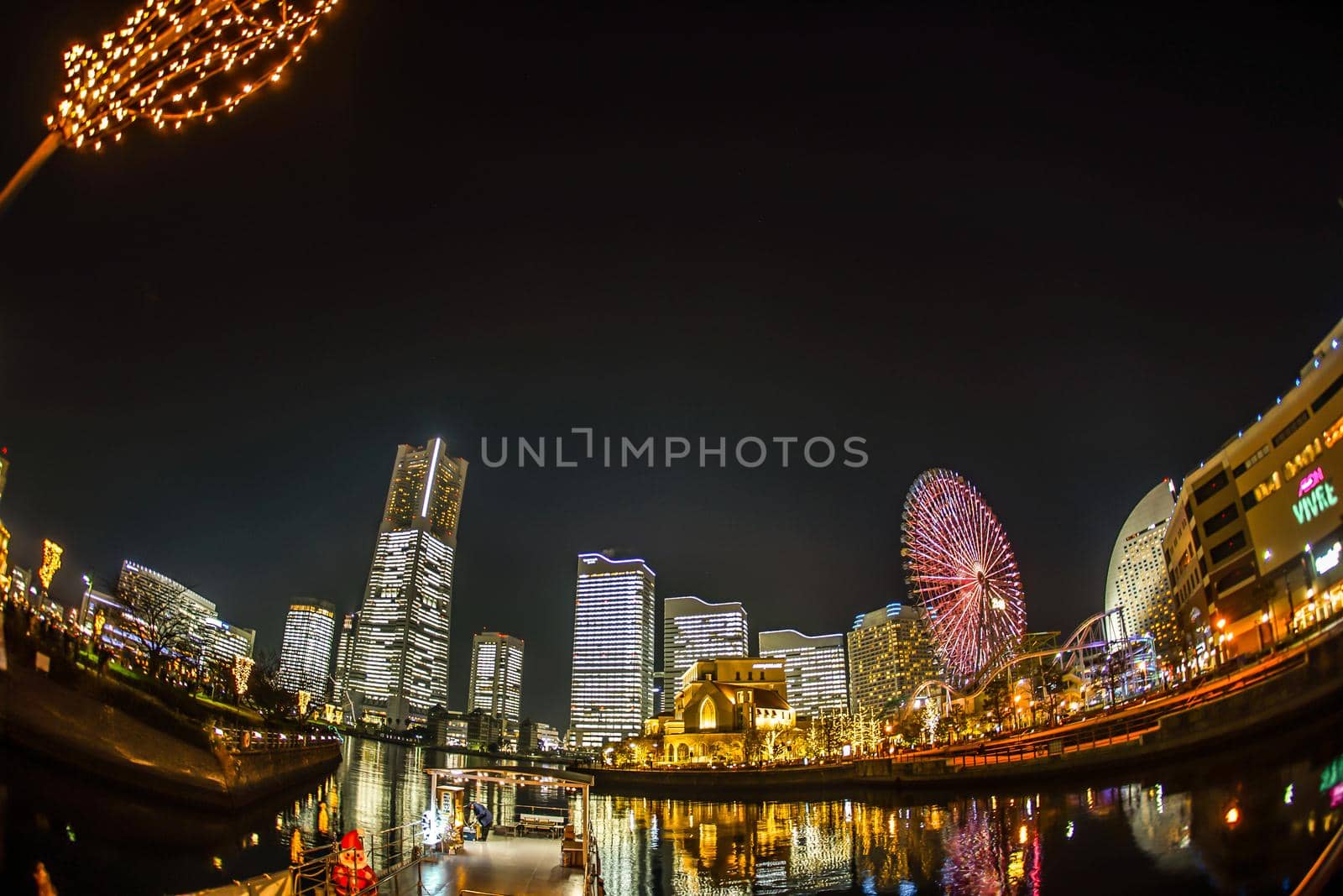 Minato Mirai Office Night Ban Light Up by kanzilyou