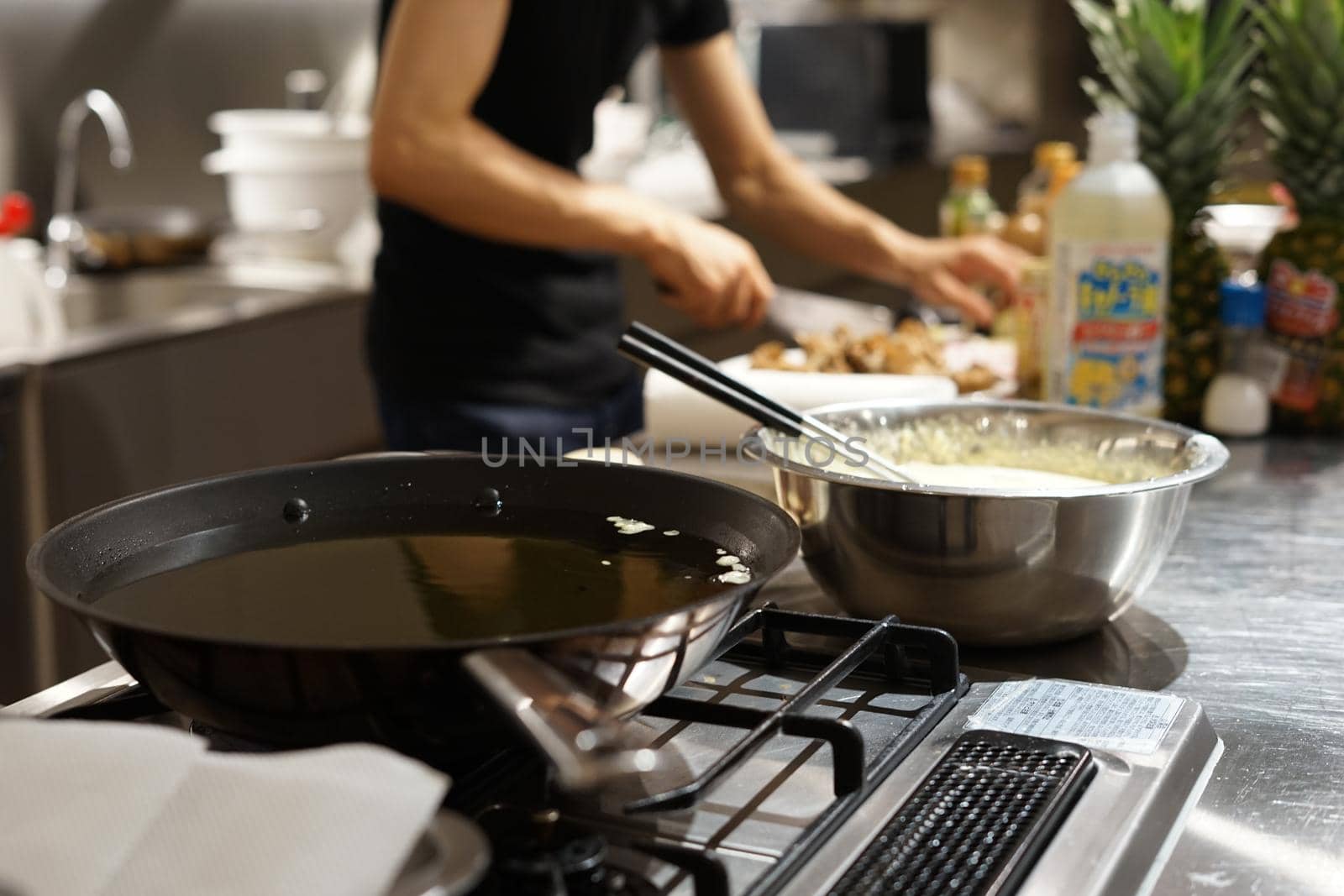 Cookers image. Shooting Location: Tokyo metropolitan area