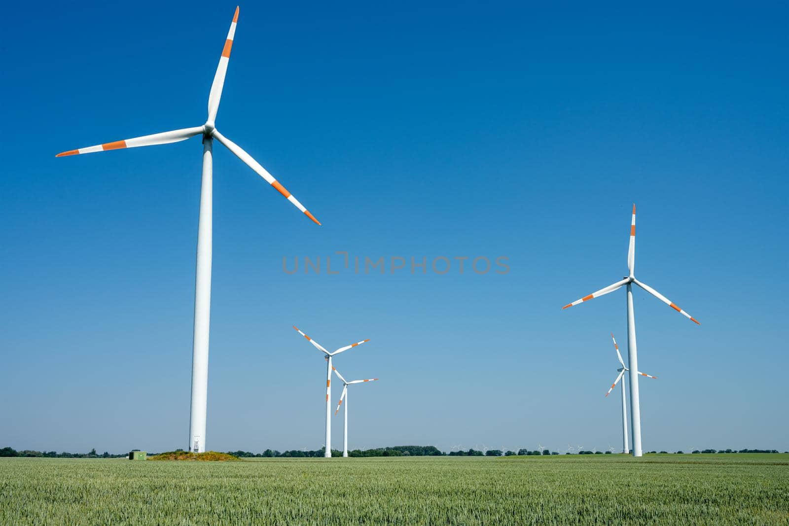Modern wind energy plants by elxeneize