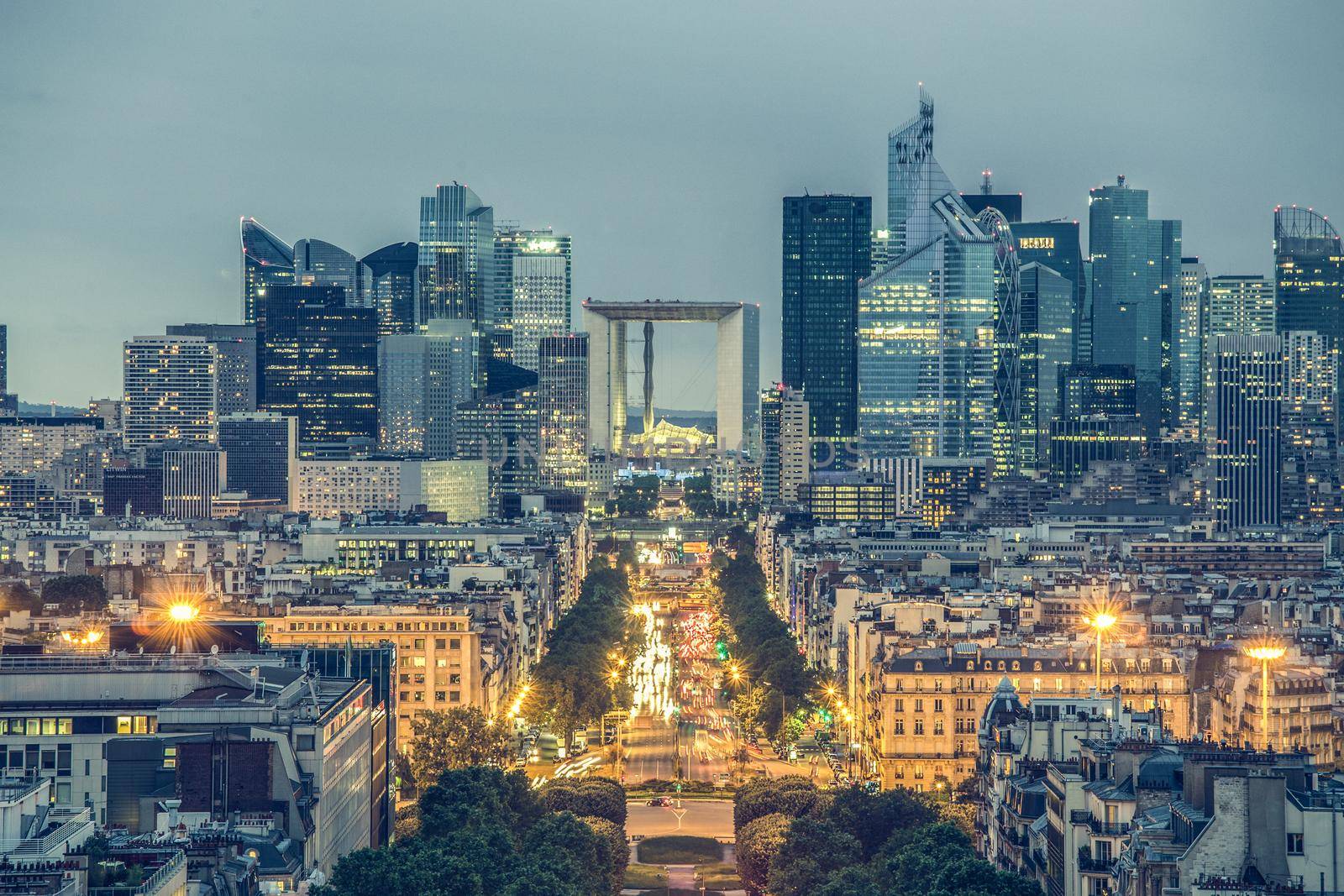 La Defence, Paris business district at dusk. by kasto