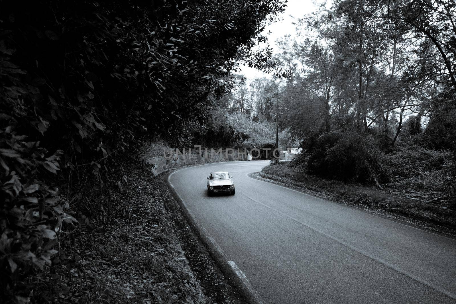 PESARO COLLE SAN BARTOLO , ITALY - OTT 10 - 2021 : ALFA ROMEO JUNIOR SCALINO on an old racing car in rally