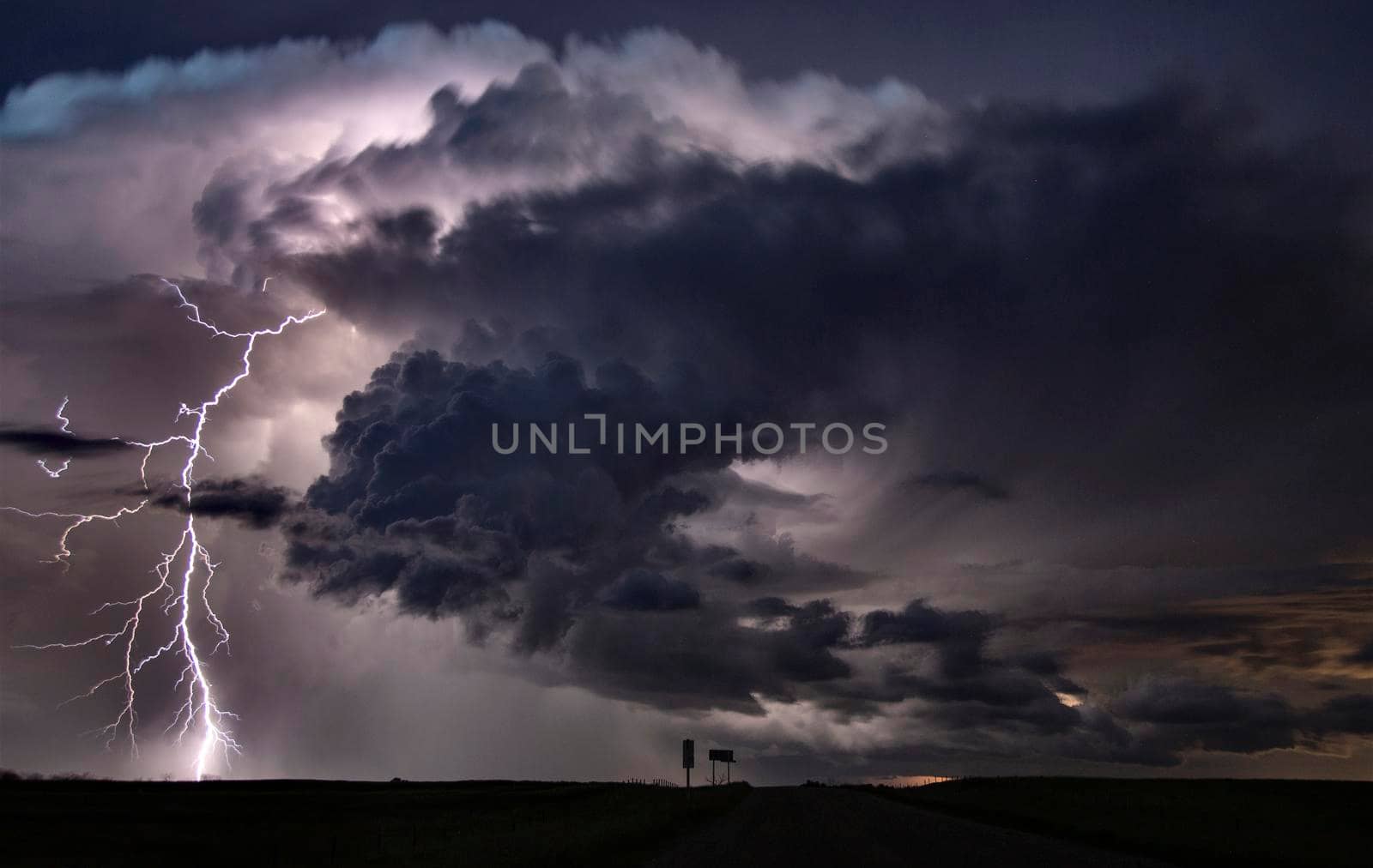 Lightning Storm Clouds Canada Saskatchewan Dramatic Summer